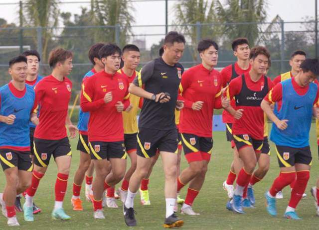 用你的大括号顶我的小括号